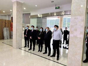 遂宁市总工会党组书记、常务副主席夏建军一行莅临利美集团检查指导工作